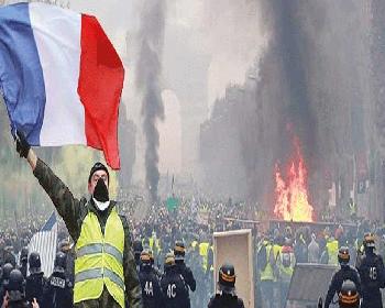 Fransa Diken Üstünde..protestolar Bugün Devam Edecek