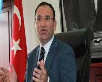 Türkiye Adalet Bakanı Bozdağ:"ysk'nın Kararları Aleyhine Hiçbir Merciye Başvurulamayacağını Anayasa, Ysk, Anayasa Mahkemesi Ve Danıştay Söylüyor” 