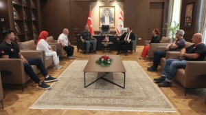 Öztürkler: Kıbrıs Türk gençlerinin hayallerine sınır konulmamalı