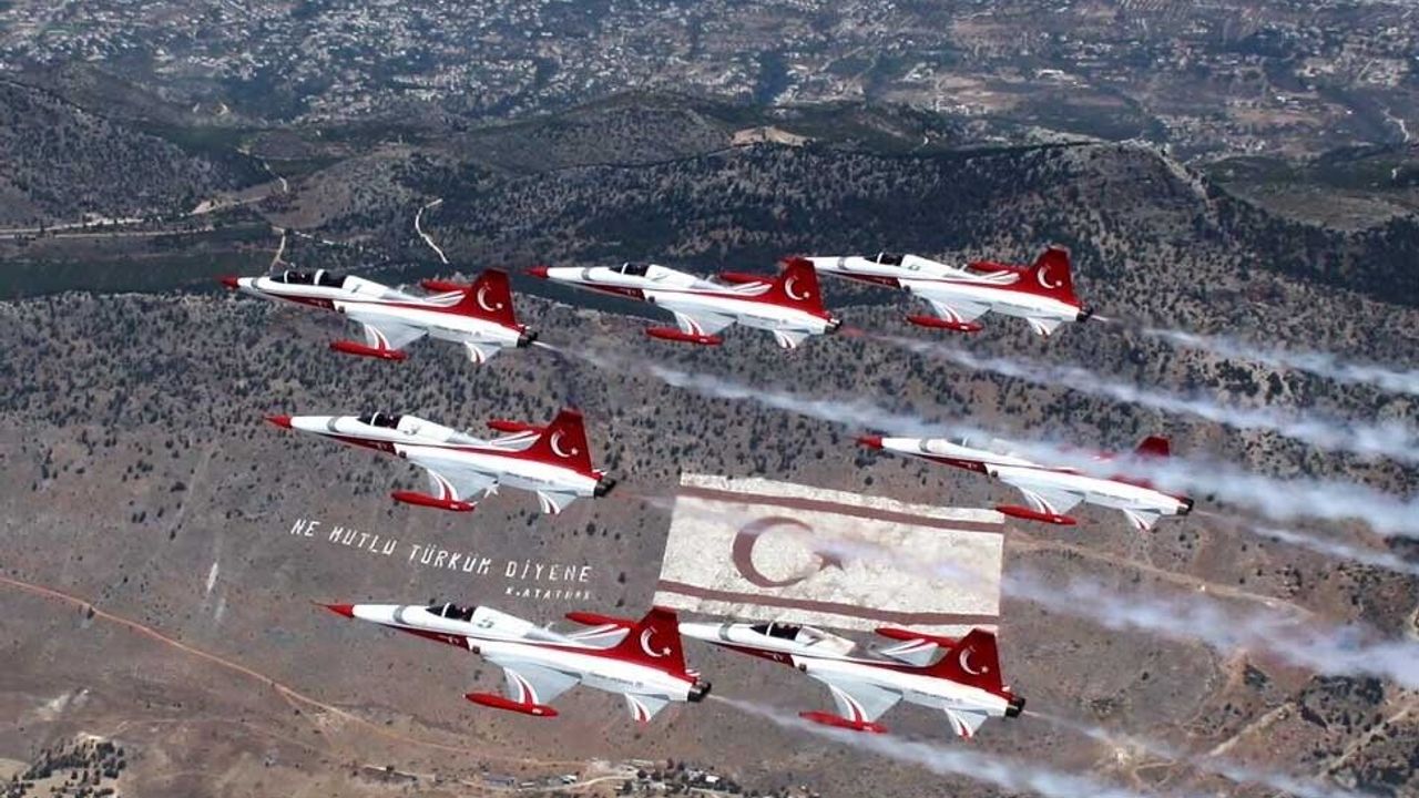 Arıklı, Berova, Oğuz ve Çavuşoğlu'ndan 20 Temmuz mesajı