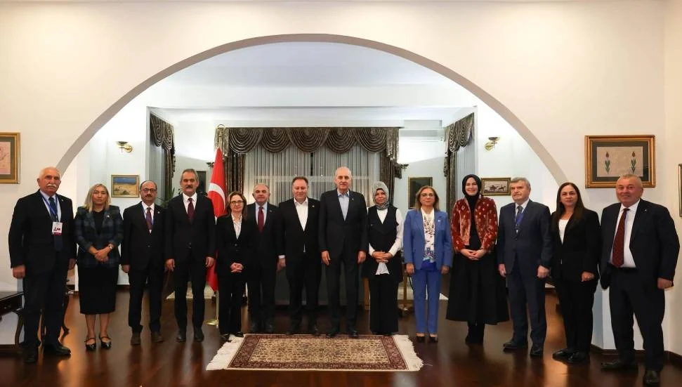 Türkiye ve KKTC meclis başkanları, Türkiye’nin Bişkek Büyükelçiliğini ziyaret etti